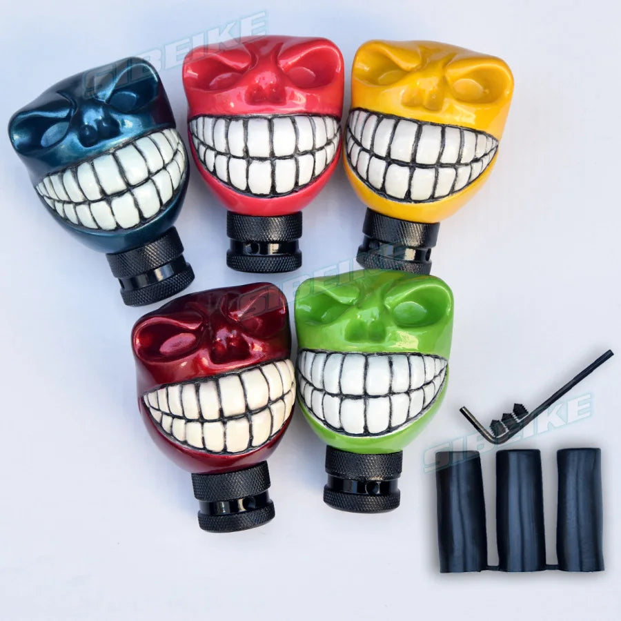 Universal JDM Car Accessories Gear Shift Knob Resin Big Teeth Ghost Skull Style Manual Shift Knob With Adapter (Copia)